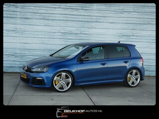Volkswagen Golf 2.0 R 4-Motion 271Pk Alcantara Cruis Control