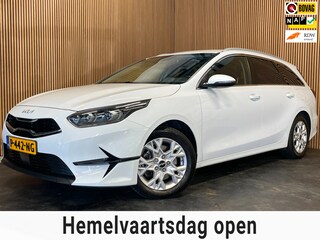 Kia Ceed Sportswagon 1.5 T-GDi DynamicPlusLine|160PK|TREKH|STOEL+STUURVERW|CARPLAY|CAMERA|CLIMATE+CRUISE|1 EIG.|INC.BTW|ORG.NL|NAP