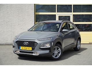 Hyundai Kona 1.0 T-GDI Comfort BJ2020 Lmv 16" | Pdc | Trekhaak | Achteruitrijcamera | App-Connect | Navi | Climate control | Cruise control | Getint glas
