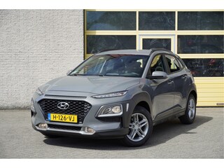 Hyundai Kona 1.0 T-GDI Comfort BJ2020 Lmv 16" | Pdc | Trekhaak | Achteruitrijcamera | App-Connect | Navi | Climate control | Cruise control | Getint glas