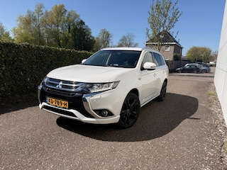 Mitsubishi Outlander 2.0 PHEV Business Ed