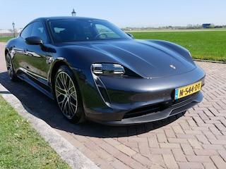 Porsche Taycan Performance+ 93kWh 571PK (LOOK TEXT FOR OPTIONS) ** 46899 NETTO **