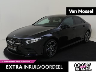 Mercedes-Benz A-klasse 250 e Business Solution AMG Limited / Panoramadak/ Carplay/ Sfeerverlichting/ Night