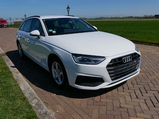 Audi A4 Avant 30 TDI BUSS ED AUT AC NAVI ** 10999 NETTO **