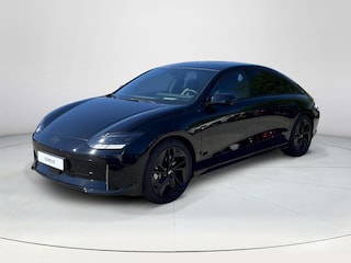 Hyundai Ioniq 6 Business 77.4 kWh | Apple Carplay / Android Auto | Stoel & Stuur Verwarming | Camera | LED-Verlichting | Lichtmetaal | Elektrische Kofferklep | Uit Voorraad Leverbaar |