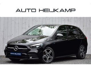 Mercedes-Benz B-klasse 250 e Business Solution AMG Limited | Camera | Trekhaak | 1e Eigenaar |