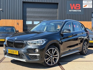 BMW X1 XDrive20i Centennial High Executive Cruise Clima HUD LED Stoelverwarming volledig onderhouden.