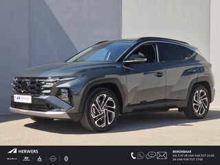 Hyundai Tucson 1.6 T-GDI PHEV Premium / Facelift Model / Head Up Display  / Trekgewicht 1210 kg / Elektrische achterklep / Stuur- & Stoelverwarming / Achteruitrijcamera / Adaptief cruise control / EAER bereik 68 km bereik stad 87 km / Draadloze telefoon lader / Keyless Entry/Start /