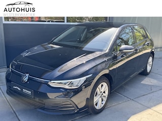 Volkswagen Golf 1.0 TSI 110pk H6 Life Business Virtual Cockpit Massagestoel Navigatie Stoel- Stuurverwarming