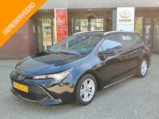Toyota Corolla Touring Sports 1.8 Hybrid ACTIVE TREKHAAK 4S-BANDEN APPLE/ANDROID CAMERA NAVI AD-CRUISE CLIMA NL-AUTO 16'' LM-VELGEN