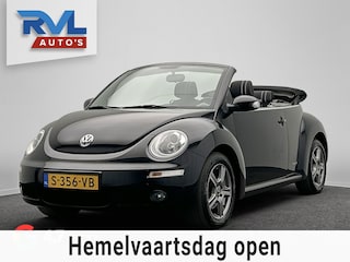 Volkswagen Beetle New Cabriolet 1.6 Trendline | Trekhaak | Airco | Cruise-control | Stoelverwarming | Lichtmetaal |