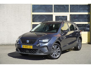 Seat Arona 1.0 TSI Style BJ2022 Lmv 17" | Led | Pdc | App-Connect | Climate control | Cruise control | Getint glas
