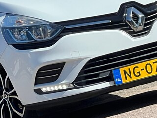 Renault Clio 0.9 TCe Zen - Blanc Glacier - Cruise/Nav/LMV/AC - 109dkm
