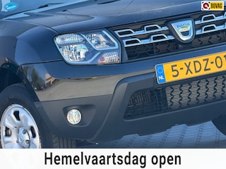 Dacia Duster 1.2 TCe 4x2 Lauréate - Noir Nacre - Cruise/Trekhaak/Airco