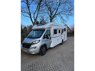 Bürstner Lyseo Time Harmony Line 727 | airco | trekhaak | luifel | xxl garage |