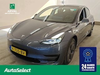 Tesla Model 3 60 kWh 238pk Standard RWD Plus | SOH 89% | 18" Velgen | Midnight Silver | Black Interior