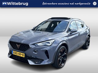 Cupra Formentor 1.4 e-Hybrid VZ Performance / 245 PK/ AUTOMAAT/ PANODAK/ MEMORY SEAT/ KEYLESS/ DIGITAL DASH/ CRUISE/ STOELVERWARM./ NAVI/ PARK. SENSOREN + CAMERA