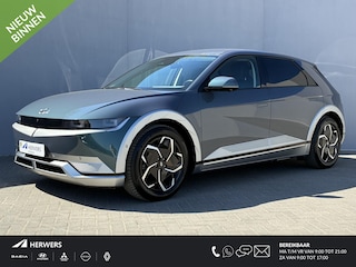 Hyundai Ioniq 5 Connect 77.4 kWh Automaat / Fabrieksgarantie tot 02-2028 / 8 jaar Batterijgarantie / Warmtepomp / dealer onderhouden / Elektrische stoelen/Achterklep / Apple Carplay/Android Auto / Stuur-, stoelverwarming / 19”  LM /