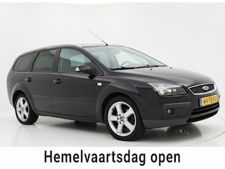 Ford Focus Wagon 1.6-16V Titanium PDC/Clima/Cruise/Trekhaak!!