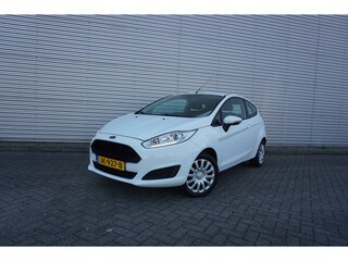 Ford Fiesta 1.0 Style Airco / Navi / Cruise / Elektr. ramen / NAP / APK t/m 04-2027