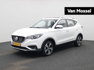 MG ZS EV Luxury 45 kWh | Leder | Navi | Panoramadak | CarPlay | Camera | Stoelverwarming |