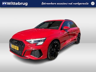 Audi A3 Sportback 35 TFSI S edition / 18 Inch / Audi virtual cockpit / B&O / Matrix Led / Diefstalalarm / Stoelverwarming  / Elect Stoel