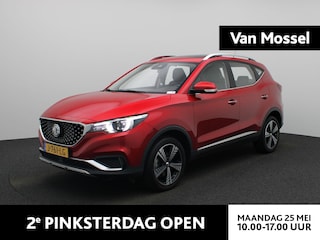 MG ZS EV Luxury 45 kWh | Leder | Navi | Panoramadak | Carplay | Camera | Stoelverwarming |
