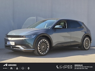 Hyundai Ioniq 5 Connect 77.4 kWh 228 pk / SOH 100% / Fabrieksgarantie tot 08-2028 / Dealer onderhouden / Panoramadak / Warmtepomp / Trekgewicht 1.600 kg / CCS snel laden / Elektrische stoelen / 20" LM Lounge wielen / Stuur- Stoel & Achterbank verwarming / Achteruitrijcamera / Keyless Entry/Start /