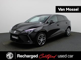 MG 4 Long Range 64kWh Luxury | Navi | Led Koplampen | 360 Camera | Stoelverwarming | CarPlay | MG i-Smart |