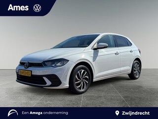 Volkswagen Polo 1.0 95pk TSI Life Velgen 'Essex', 15 inch lichtmetaal | Parkeersensoren vóór en achter | Adaptive Cruise Control