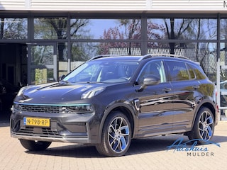Lynk & Co 01 1.5 | Panorama |Trekhaak | Navi | Apple | Android | Stoelverwarming | Dealer Onderhouden