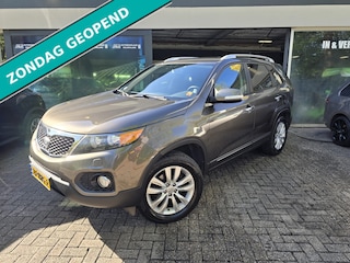 Kia Sorento 2.4 X-clusive | 2E EIGENAAR | 12MND GARANTIE | TREKHAAK | NAVI | STOELVERWARMING |