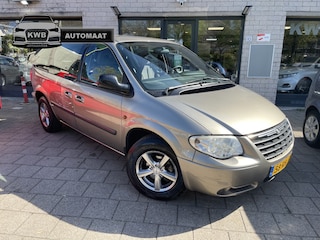 Chrysler Voyager 3.3i V6 SE Luxe 7pers Nieuwe apk automaat