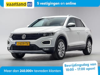 Volkswagen T-Roc 1.5 TSI Sport Aut. [ Virtual Navi Adapt.cruise Stoelverwarming ]