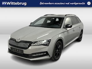 Skoda Superb Combi 1.4 TSI iV Sportline / AUTOMAAT/ DCC/ TREKHAAK/ STUUR+STOELVERWARM./ MEMORY SEAT/ DODEHOEK/ PARK.SENSOR.V+A/ CAMERA/ SMARTLINK/ ACC/ KEYLESS/ ELEK.ACHTERKLEP/ DAB/ NAVI/ CLIMA/ LED/ 19'' LMV