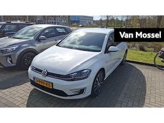 Volkswagen Golf E-DITION | 136 PK | SoH ... | Navigatie | Climatronic (Automatische Airco) | Lichtmetalen Velgen |