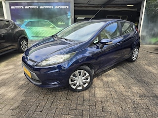 Ford Fiesta 1.25 Limited | 2E EIGENAAR | 12MND GARANTIE | LAGE KM | AIRCO | ELEC RAMEN | NW APK |