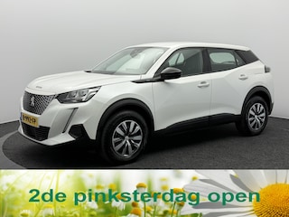 Peugeot 2008 EV Active 50 kWh 3-Fase SOH 93,8% | Stoelverwarming | Camera | Carplay&Android