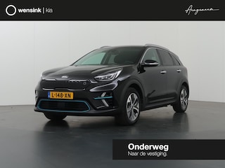 Kia Niro e-Niro ExecutiveLine 64 kWh | Panoramadak | Stoel/Stuurwielverwarming | JBL | Adaptieve Cruise Control | Keyless Go | LED Koplampen |
