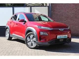 Hyundai Kona Style 39kWh Navi, Camera, Pdc, Winterpack, All Weather