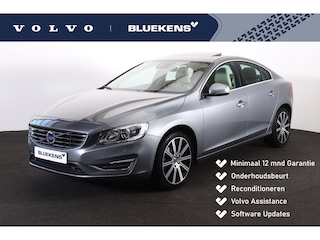 Volvo S60 T4 Summum - AUTOMAAT - Schuif/kanteldak - Lederen bekleding - Bi-Xenon koplampen - Adaptive Cruise Control - BLIS - Parkeercamera achter - Verwarmde voorstoelen & stuur - Parkeersensoren voor & achter - Navigatie - 18' LMV