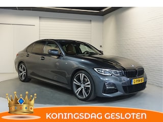 BMW 320i M-Pakket | Carplay | 19 inch | Dealeronderhouden | NAP