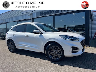 Ford Kuga 2.5 PHEV e-CVT 225pk ST-Line X , TREKHAAK , WINTERPACK , ADAPTIVE CC ,CARPLAY
