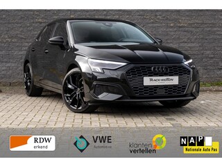 Audi A3 Sportback 35 TFSI S edition Black & BLACK 19 inch