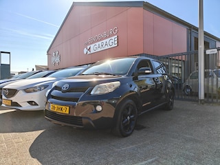Toyota Urban Cruiser 1.3 VVT-i Dynamic