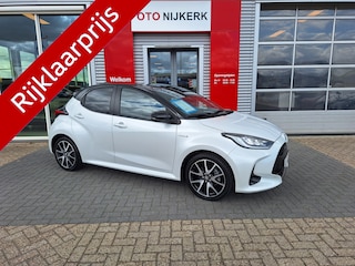 Toyota Yaris 1.5 Hybrid Style Bi-Tone Limited