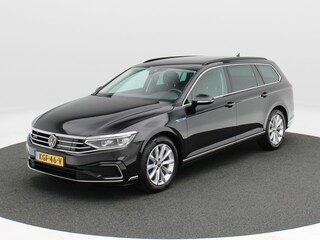 Volkswagen Passat Variant 1.4 TSi 218 Pk Automaat PHEV GTE Business | Full LED | Stoelverwarming | Adaptive Cruise | Trekhaak | Camera | CarPlay | 17 Inch | 103.840 Km !!