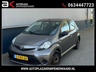 Toyota Aygo 1.0 VVT-i Now carplay airco nieuwe apk NAP