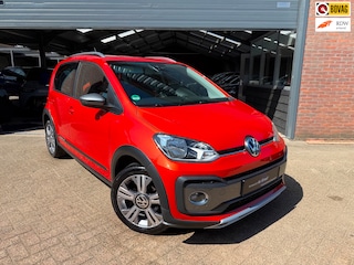 Volkswagen Up 1.0 TSI BMT CROSS-UP|CRUISE/PDC/*UNIEK*/NAVI-APP/KM 104995