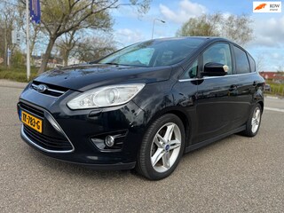 Ford C-MAX 1.6 EcoBoost Titanium / panorama / dealer.onderhouden / airco / cruise.control / navi / camera / pdc / trekhaak......